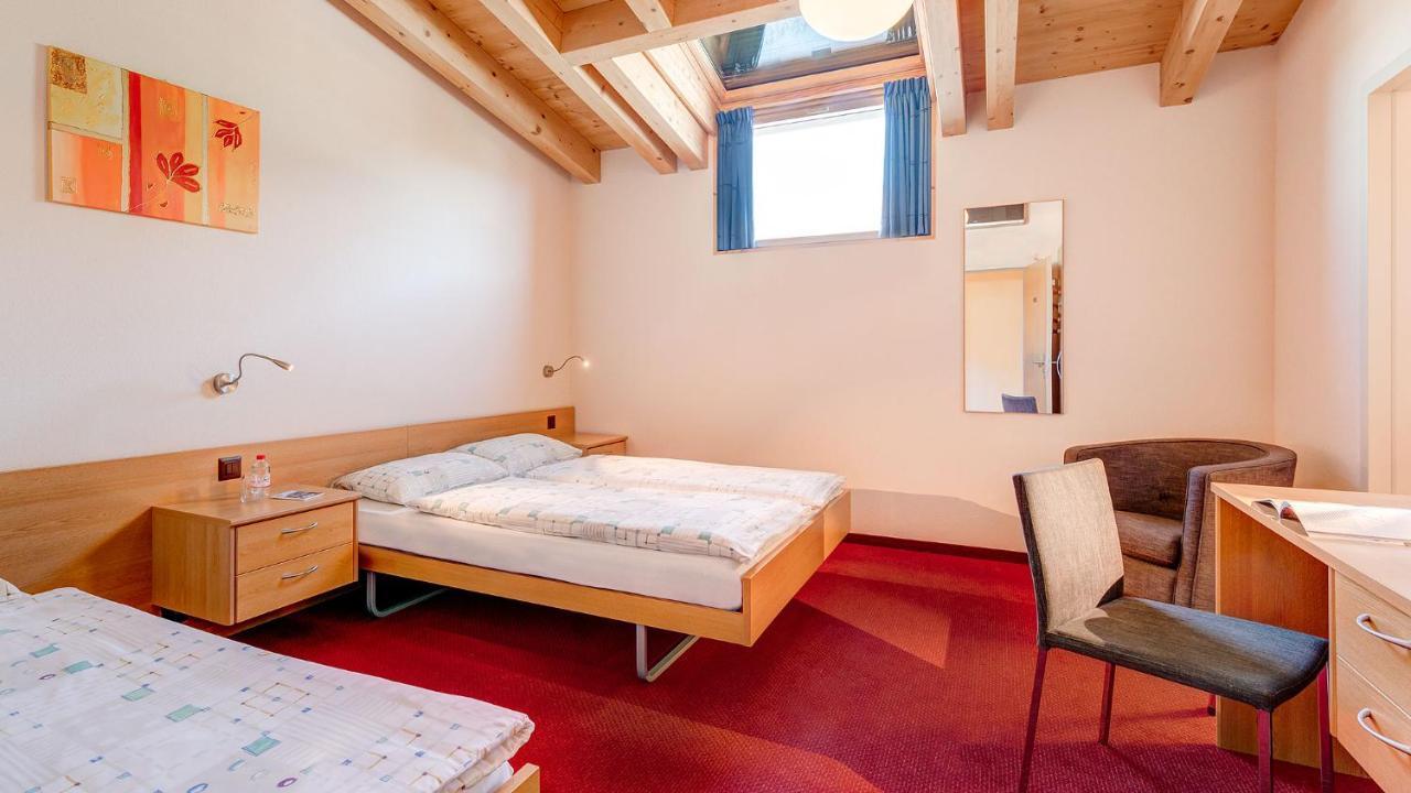 Hotel La Perla 3*